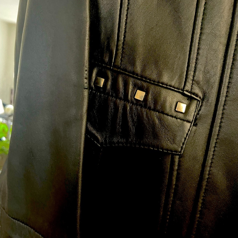 Leather Jacket - Picture 5 of 6